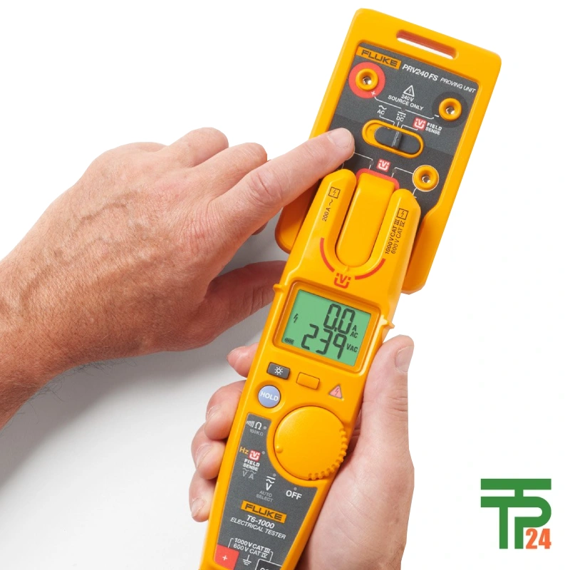 Fluke PRV240FS Proving Unit - Test Voltage Indicators